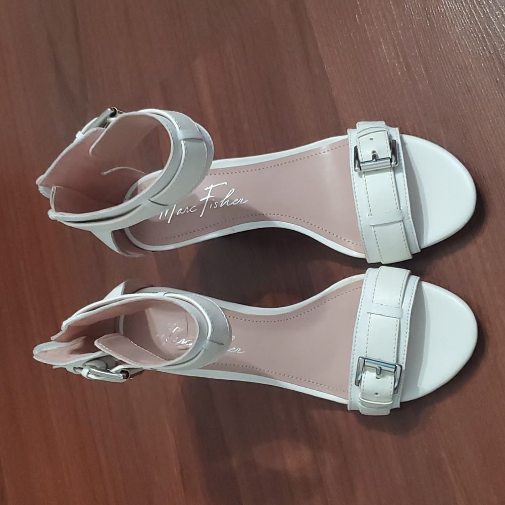Marc fisher sandals